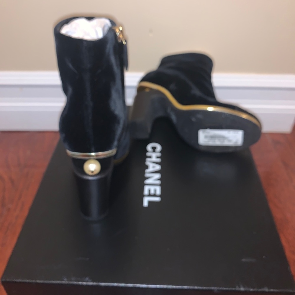 Chanel velvet boots with pearl deatil